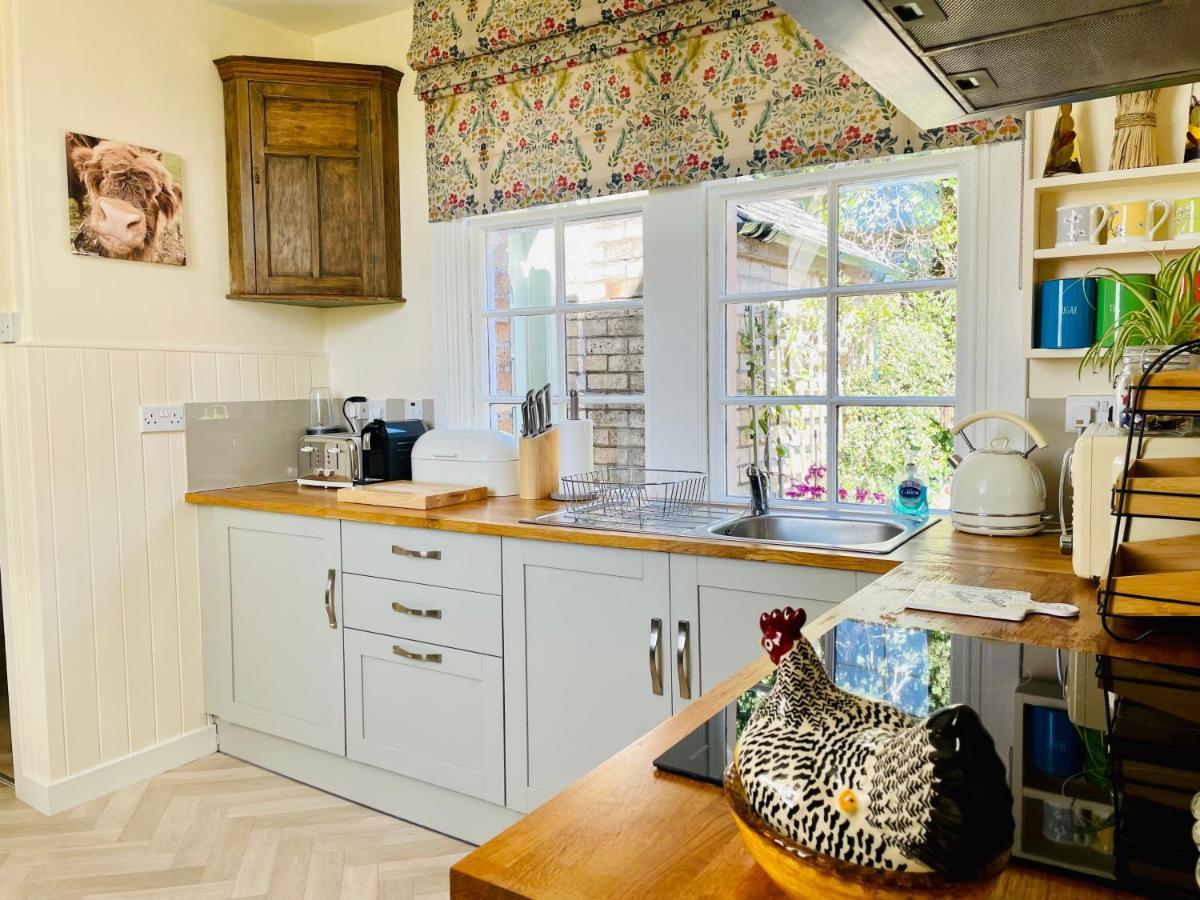 Carnell Country Estate & Holiday Cottages In Ayrshire Hurlford المظهر الخارجي الصورة