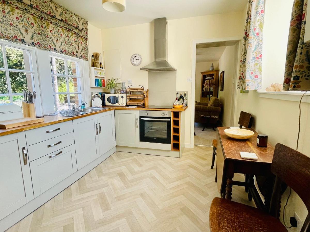 Carnell Country Estate & Holiday Cottages In Ayrshire Hurlford المظهر الخارجي الصورة