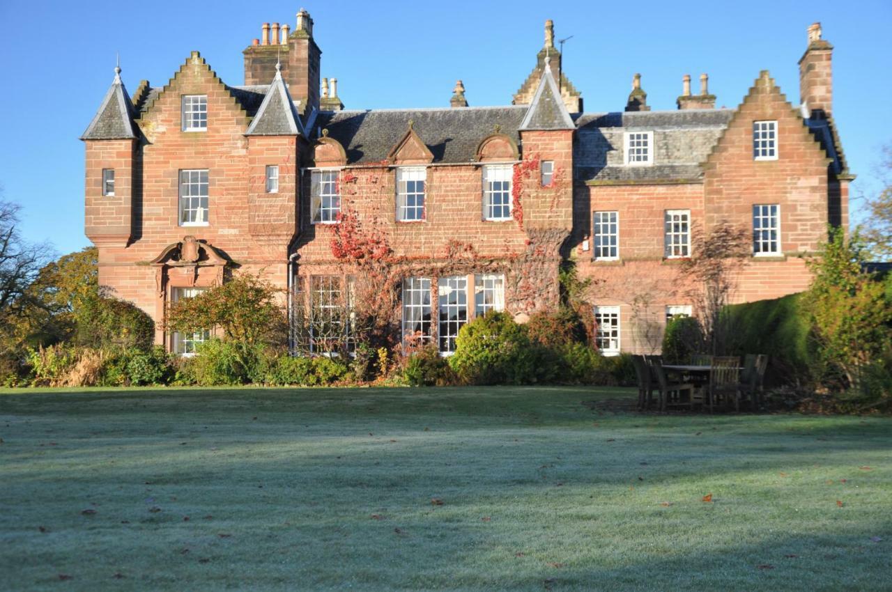 Carnell Country Estate & Holiday Cottages In Ayrshire Hurlford المظهر الخارجي الصورة