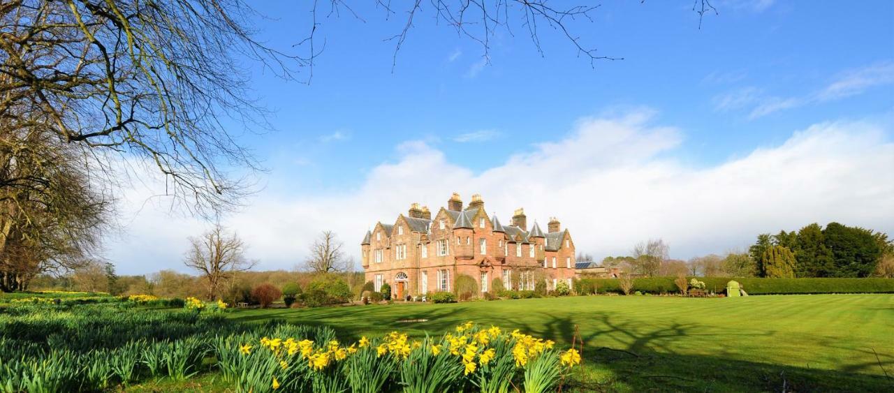 Carnell Country Estate & Holiday Cottages In Ayrshire Hurlford المظهر الخارجي الصورة